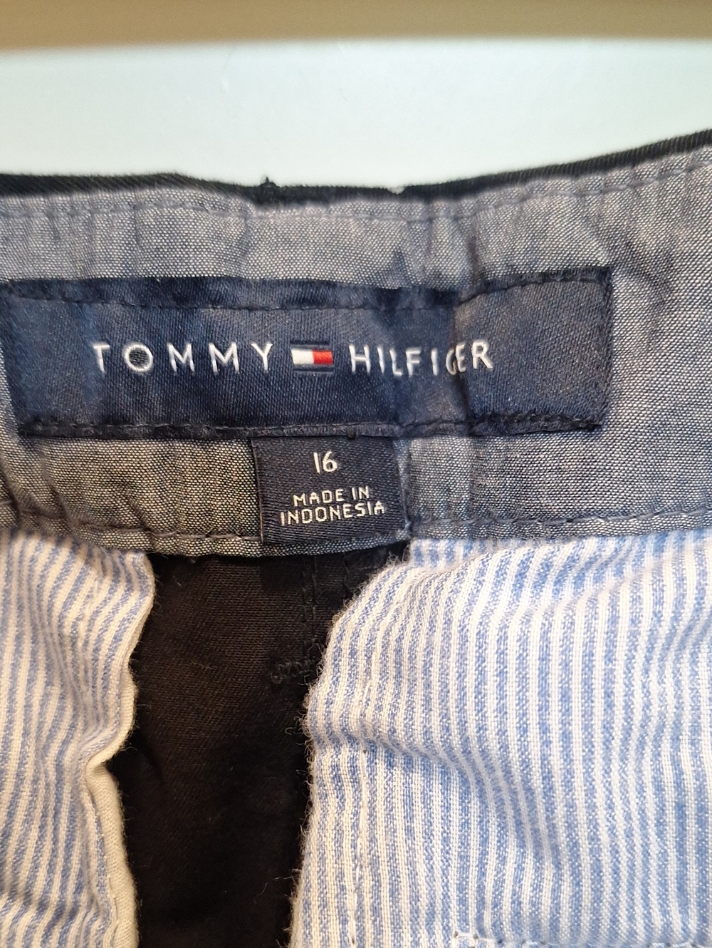 Tommy Hilfiger Black Polka Dot LadiesPants - Picture 2 of 3